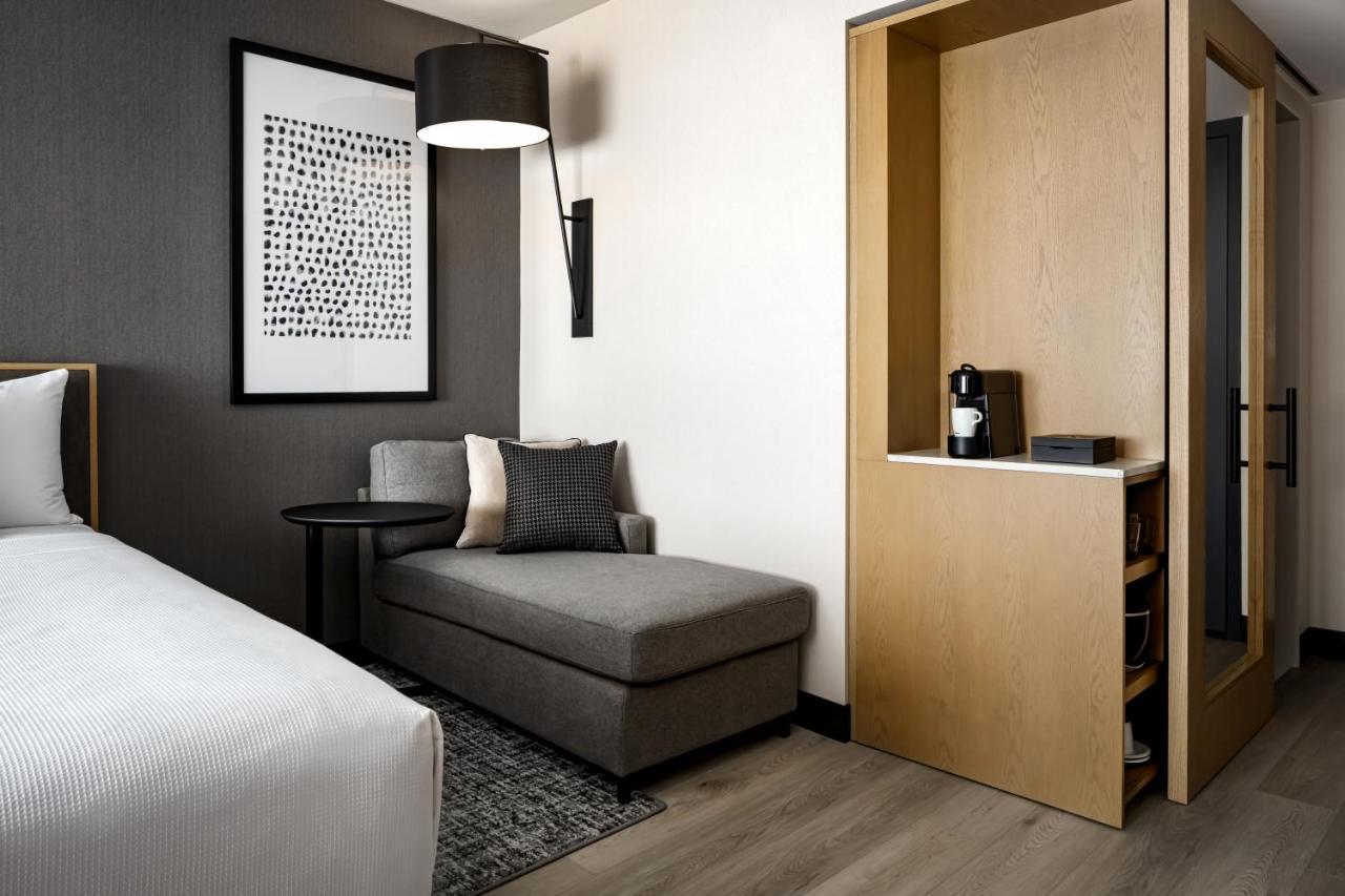 Hyatt Place Montreal - Downtown Exterior photo